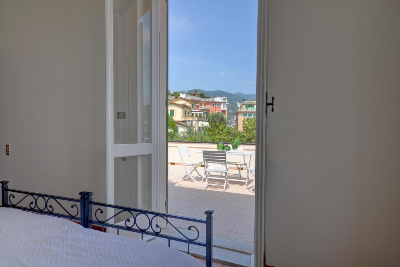 Riviera - 5 Min Walking From