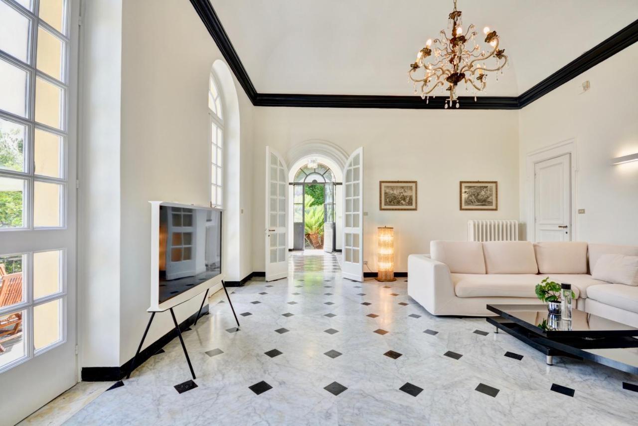 Riviera - 5 Min Walking From Villa *